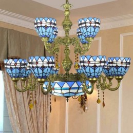 Lampadario in Stile Tiffany...