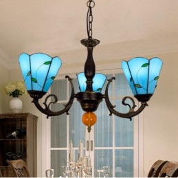 Lampadario in Stile Tiffany...