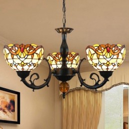 Lampadario in Stile Tiffany...